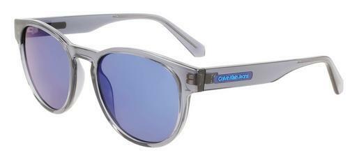 solbrille Calvin Klein CKJ22609S 050